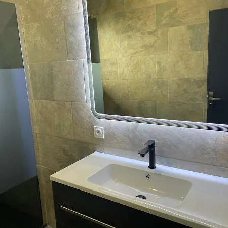 Villas Entiere, 6 Pl,3 Ch , Parking Prive , Climatise Villa