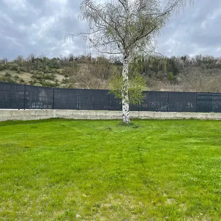 Villa Villas Entiere, 6 Pl,3 Ch , Parking Prive , Climatise